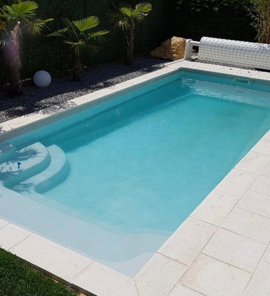 Que faire après avoir nettoyé sa piscine ? (chlore ou sel)